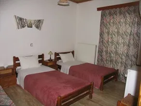 Aris Rooms - Image 2