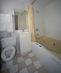 Midtown Motel - Image 4