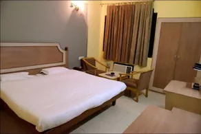 Hotel Krishna Palace - Image 3
