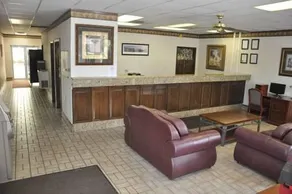 Heritage Inn - Image 3