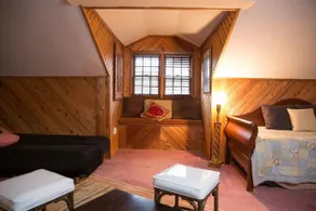 NYC Lights and Jersey Sights 4 BR home by RedAwning - Image 3