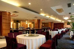 Viviera International Hotel - Image 3