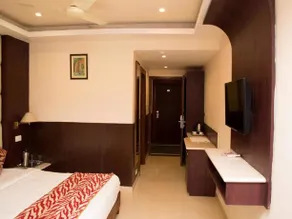 OYO Premium Nayapalli IRC Village - Image 3