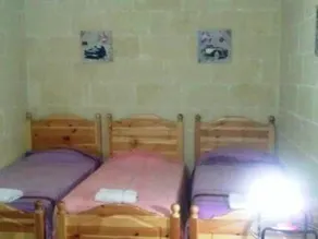 Vista Mare Farmhouse - Image 4