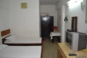 Five Star Guest House - Image 5