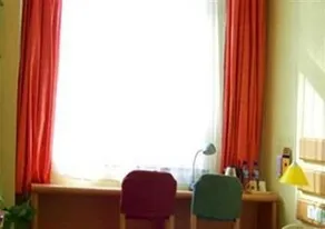 Home Inn Bus Station - Image 4