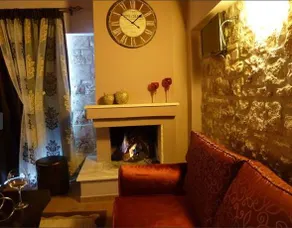 Paramythenio Guesthouse - Image 4