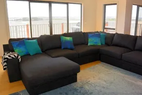 Peterborough Beach House - Image 2