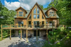 Cozy Bear Chalet House - Image 1