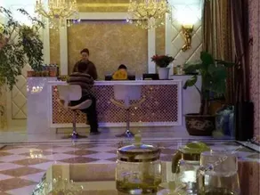 Yanling Hongtai Business Hotel - Image 2
