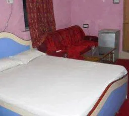 Hotel Paradise International - Image 1