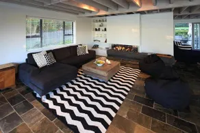 Esslin House - Image 4
