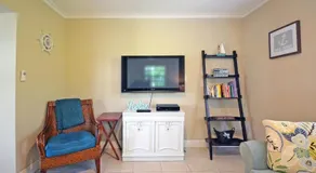 Paradise Beach - West 2414 - Image 3
