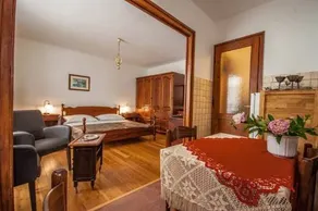 Sunshine Apartments - Image 5