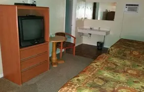 Limon Motel - Image 5