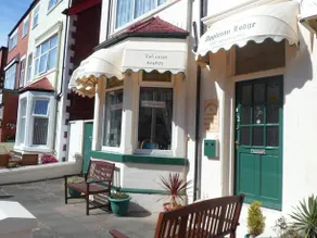 Appleton Lodge Hotel - Image 2