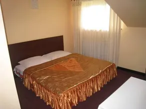 Hotel Sonata - Image 4