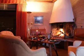 Haus Holiday - Image 5