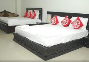 Hotel Lotus Green Park - Image 5