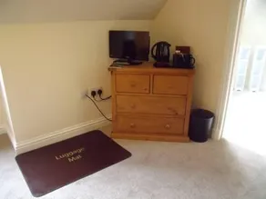 Beechwood Cottage - Image 2