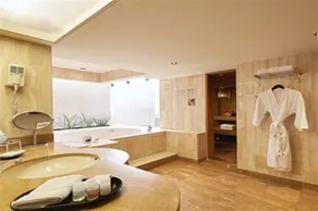 THUNDERBIRD HOTELS J.PARDO - Image 5