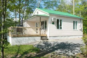Camping Juneau-Chalets - Image 2
