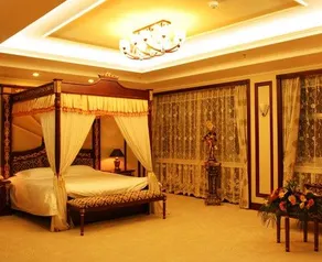 Yantai New Era Hotel - Image 5