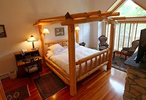 Beaujolais Boutique B&B at Thea's House - Image 4