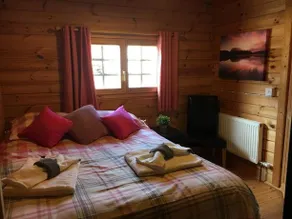 Monart Farm Lodge - Image 3