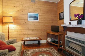 Benambra Queenscliff -  Flinders Room - Image 3