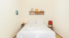 Stunning Jaffa 3BD w/ Balcony by Sea N' Rent - Image 5