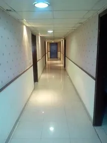 Mars Hotel - Image 2