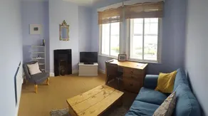 Taylor's - Image 3