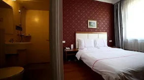 Bada Express Hotel - Image 5