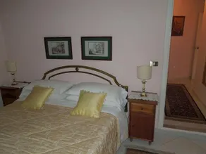 Regina Suite - Image 3