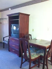 Coquitlam Sleepy Lodge - Image 5