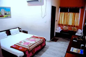 Chitrakoot Resort - Image 2
