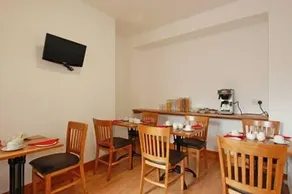 Abbington House B&B - Image 2