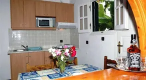 Blue Sky Apartments - Image 4