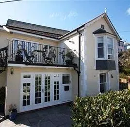 Just B Seventeen Town House - Image 3