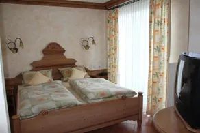Jagdhotel Sudetenhof - Image 3