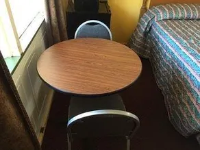 Sunset Inn - Image 4