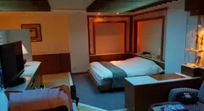 Hotel Y (Adult Only) - Image 5