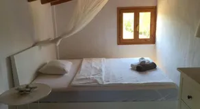 Finca mit privatem Pool und Klima, ruhige Lage - Image 3