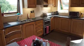 Blossom Cottage - Image 4