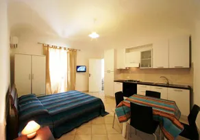 Mansarda con terrazzo - Image 2