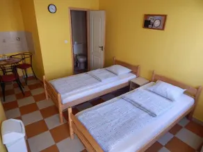 Colorado Apartmanház - Image 2