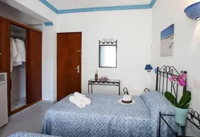 Hostal-Residencia Alemania - Image 2