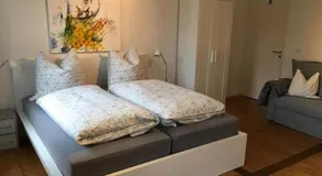 Unterm Blauregen - Image 4