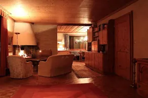 Haus Holiday - Image 4